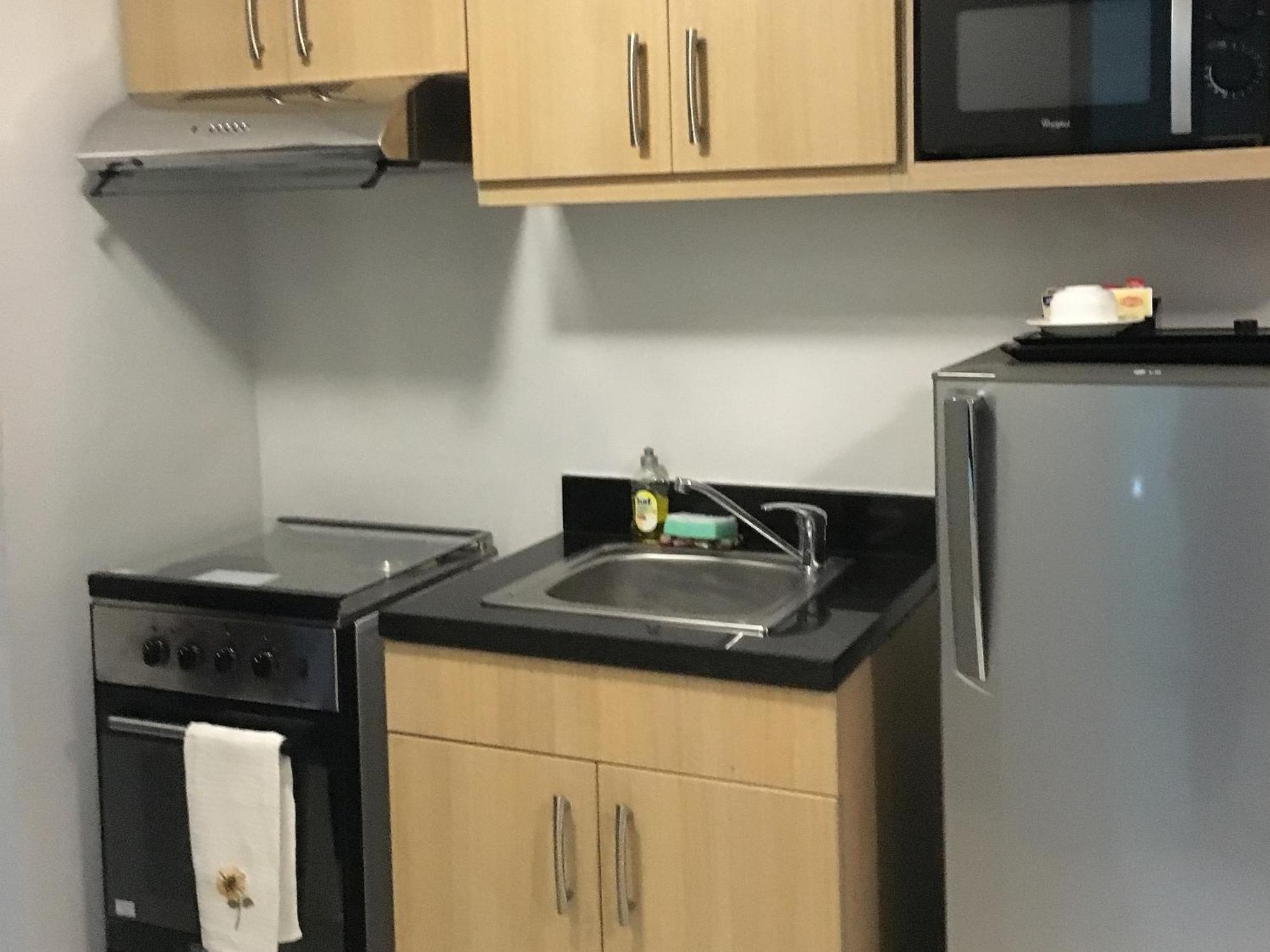 מנילה Avant Serviced Suites - Personal Concierge מראה חיצוני תמונה
