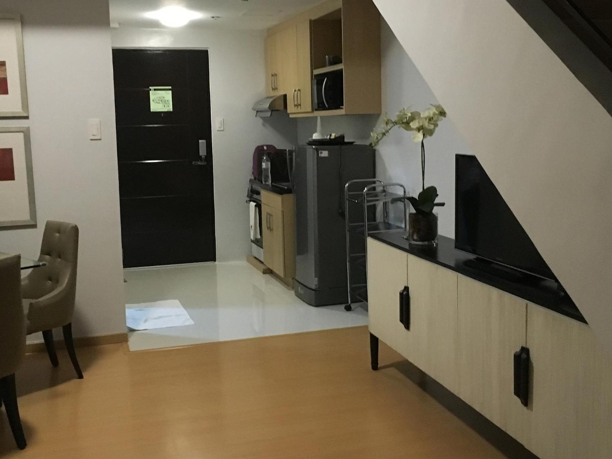מנילה Avant Serviced Suites - Personal Concierge חדר תמונה