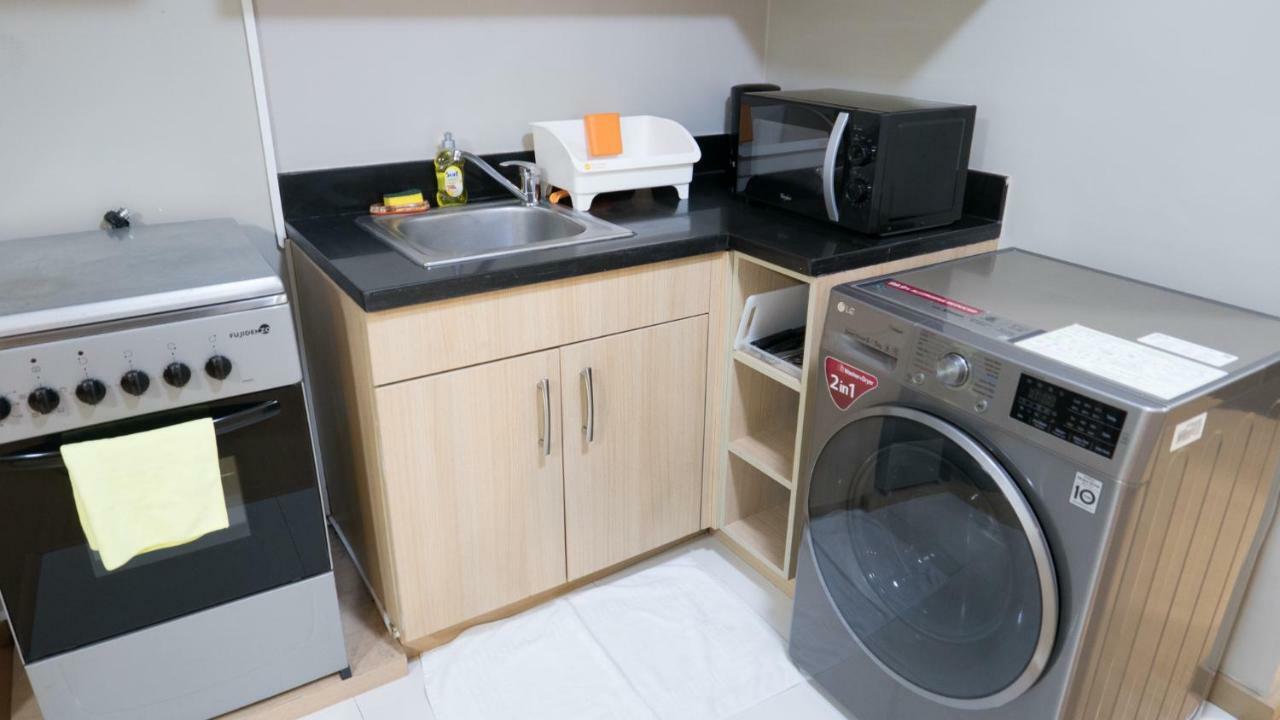 מנילה Avant Serviced Suites - Personal Concierge מראה חיצוני תמונה