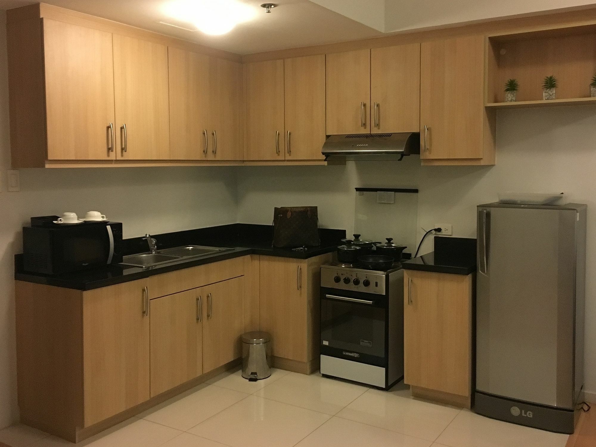 מנילה Avant Serviced Suites - Personal Concierge מראה חיצוני תמונה